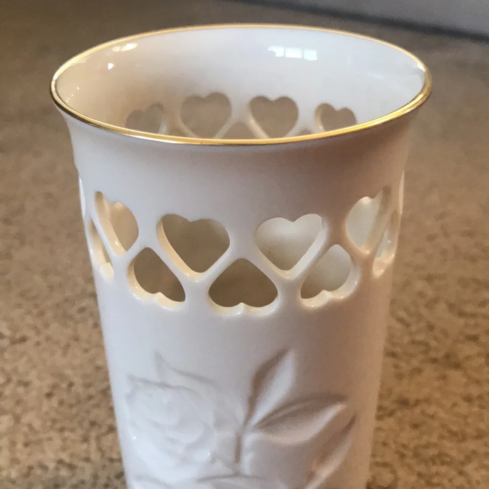 LENOX Pierced Heart China Vase *Embossed Rose*